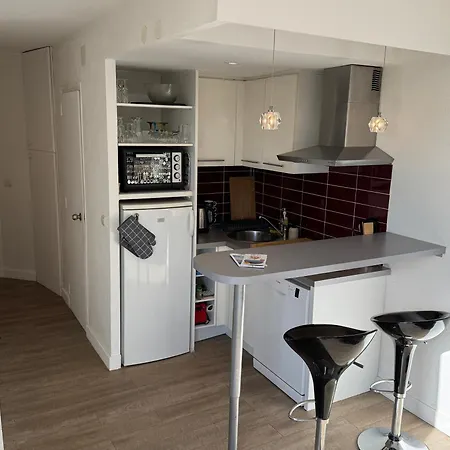 Le Solarium Au Bord Des Flots *