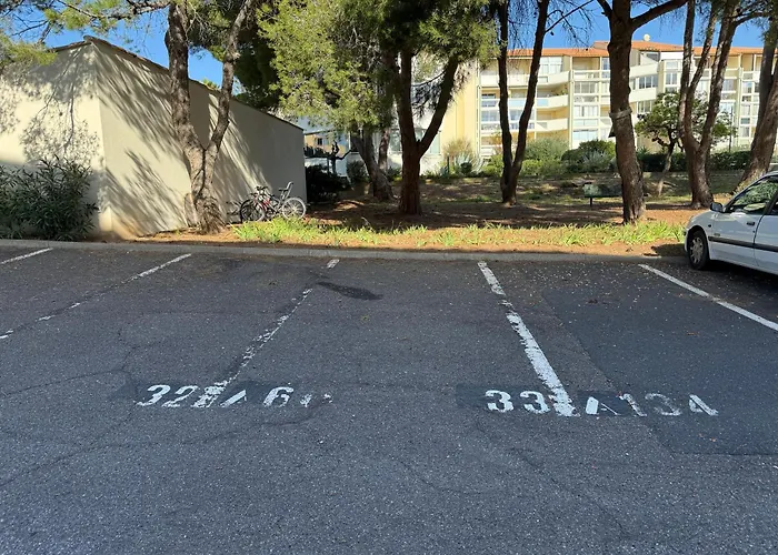 Le Solarium Au Bord Des Flots Sète